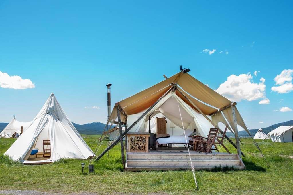 Under Canvas ウェスト・イエローストーン 部屋 写真