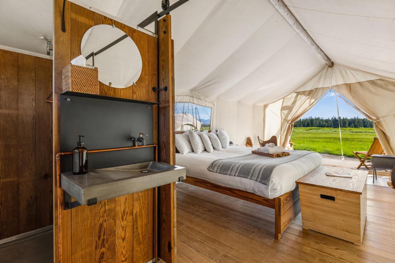 Under Canvas ウェスト・イエローストーン エクステリア 写真