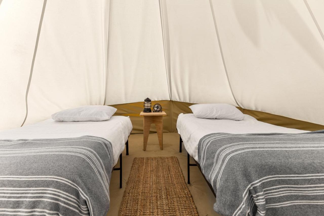 Under Canvas ウェスト・イエローストーン エクステリア 写真
