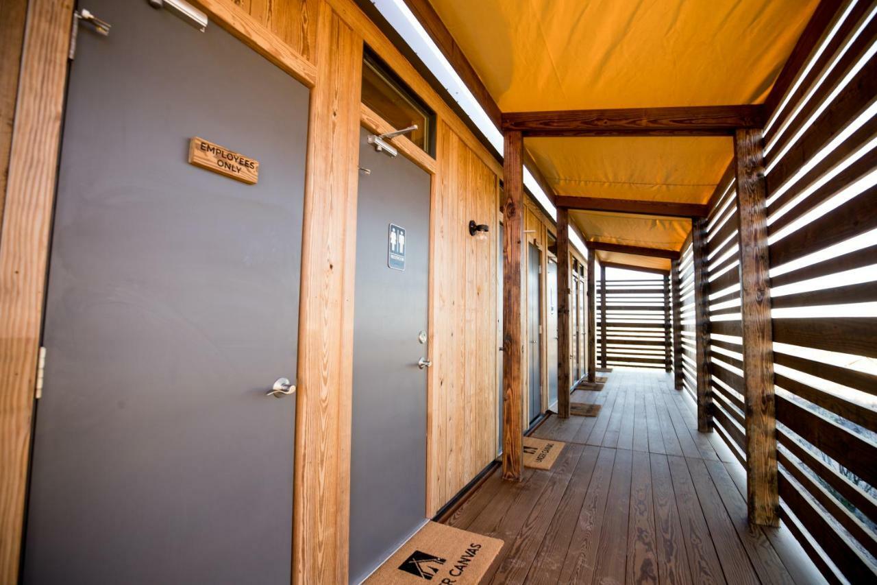 Under Canvas ウェスト・イエローストーン 部屋 写真